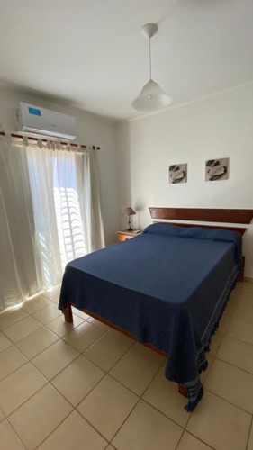 Casa Con Departamento De 1 Dormitorio En Venta Barrio Cicle