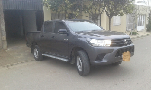 Imagen 9 de 11 de Toyota Hilux 2.4 Cd Dx 150cv 4x2 2016