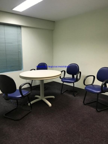 Imagem 11 de 23 de Prédio Comercial 900m², Térreo : 01 Recepção Com Balcão, 01 Lavabo, 01 Sala De Reunião, 01 Salão Amplo Com 02 Banheiros, 01 Sala Com Lavabo, - 21052700 - 69538621