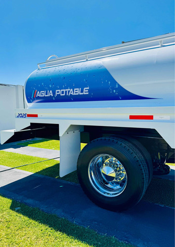 Pipa De Agua 10,000 Litros Camion Rabon International 2014
