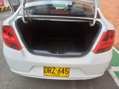 Chevrolet Sail 1.4 Ls