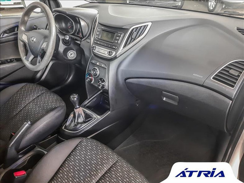 Imagem 8 de 8 de Hyundai Hb20 1.0 Comfort 12v