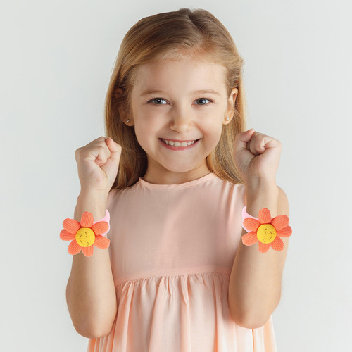 Pulsera Con Forma De Flor, 2 Unidades, Dibujos Animados, Hug