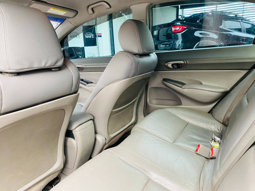 Imagem 10 de 15 de Honda Civic 1.8 Lxs 16v Flex 4p Manual