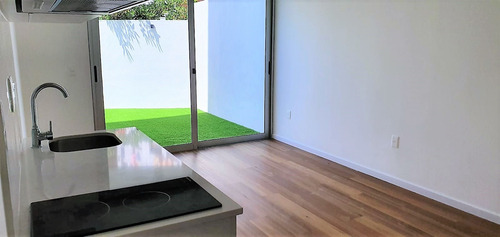 Imagen 1 de 8 de -monoambiente A Estrenar Con Patio, Pocitos.