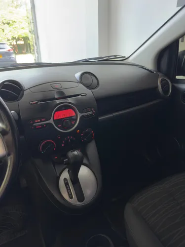 Mazda 2 1.5 15Hap At