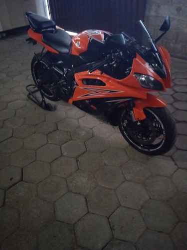 Yamaha Yzf R6