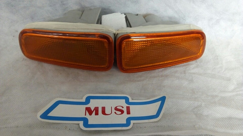 Juego De Faros De Posición Isuzu Luv 97/ Alternativos