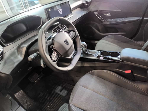 Peugeot 2008 1.0T Allure