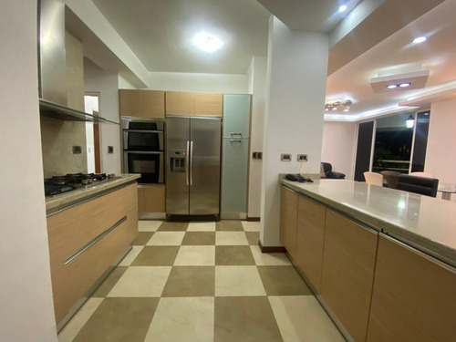 Imagen 6 de 12 de Moderno Apartamento Amoblado En Alquiler El Rosal 130mts