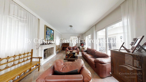 Recorrido Virtual Disponible - Casa - 9amb- Venta- La Lucila- Vicente Lopez