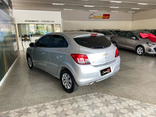 Chevrolet Onix Onix 1.0 MPI JOY 8V FLEX 4P MANUAL