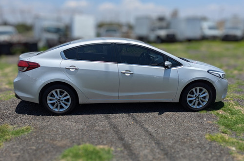 Kia Forte 2.0 Ex At