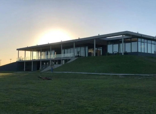 Venta Lote Barrio Magallanes Laguna 700 M²