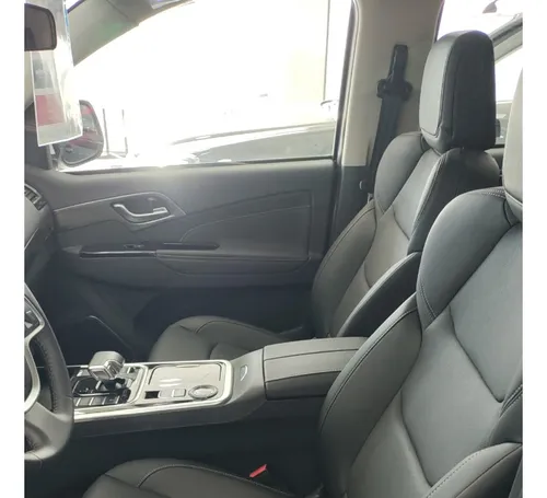 Jim Isuzu Re-max Deluxe 4x2 At 2.0 Turbo 217hp 258l R17 Piel