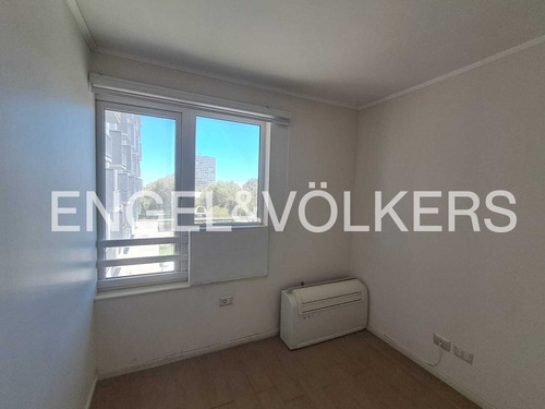 Oficina En Venta. Excelente Inversión