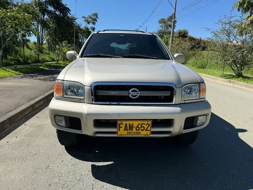 2003 Nissan Pathfinder Ancha