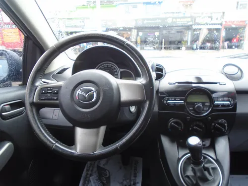 Mazda 2 1.5 15hm1c