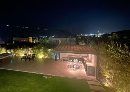 Imagen 13 de 26 de Venta Casa Increíble Vista Condominio Los Bravos