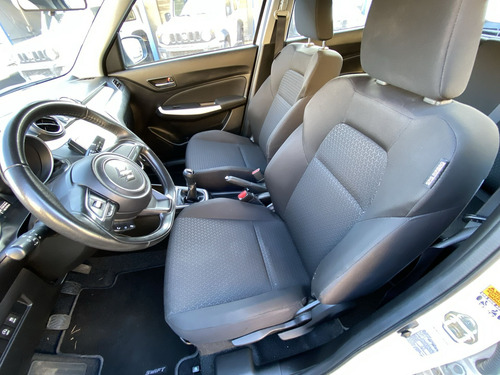 Suzuki Swift Smart Skcz20