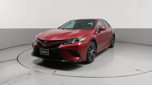 Toyota Camry 2.5 SE AUTO