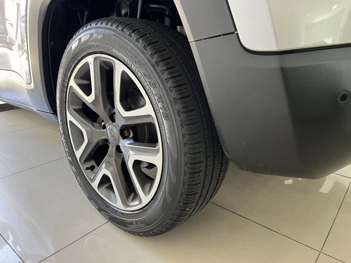 Jeep Renegade 1.8 Longitude Flex Aut. 5p