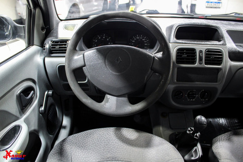 Renault Clio 1.0 16v 5p