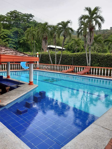 Imagen 8 de 16 de Ganga.ganga Finca Hotel En Santafe De Antioquia Para Mas Informacion Al 3219555836