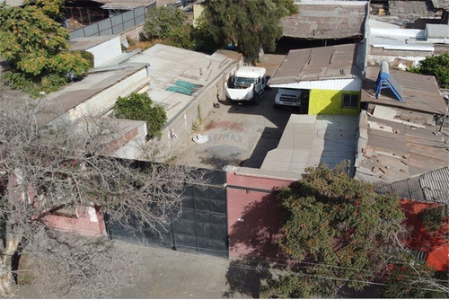 Imagen 2 de 11 de Tu Taller Y Estacionamiento En Estación Central