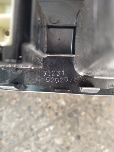 Imagen 5 de 5 de Botonera Alzavidrio Delant Derecha Toyota Yaris Sedán 2010
