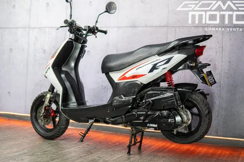 Akt Dynamic 125 2016