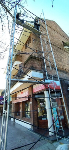 Imagen 2 de 5 de Reparaciones Altura Aleros, Albañilería, Carpintería
