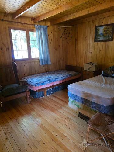 Terreno De 2 Ha Frente A Costa De Río, Con Casa De 56 M2, Villa Lago Rivadavia, Cholila (cr-159)