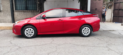 Toyota Prius 1.8 Base Cvt