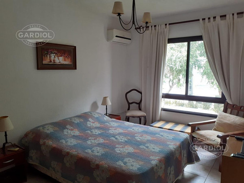 Imagen 8 de 14 de Apartamento 2 Dormitorios Con Garage En Roosevelt Y Parada 4. Punta Del Este.
