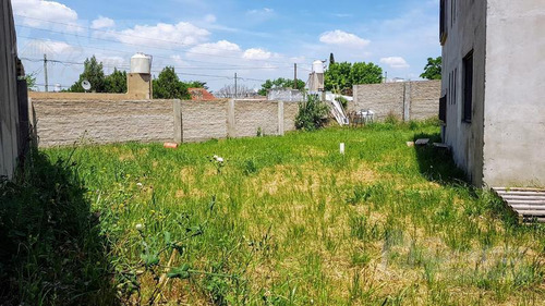 Casa 4 Ambientes En Venta. Excelente! - Ituzaingó Norte