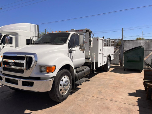 Ford F- 750 2011