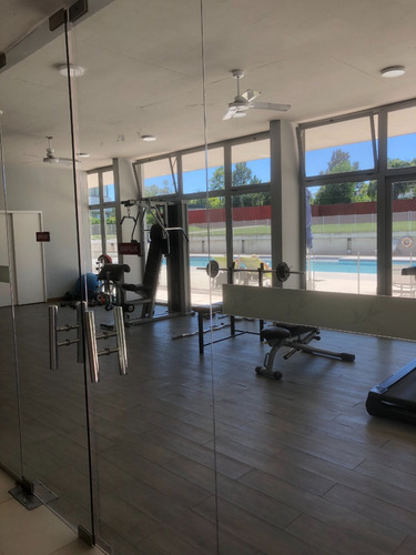 Alquiler Amoblado Y Equipado Condominio Civis Pilar Terraza Parrilla Cochera Cubierta Pileta Gym