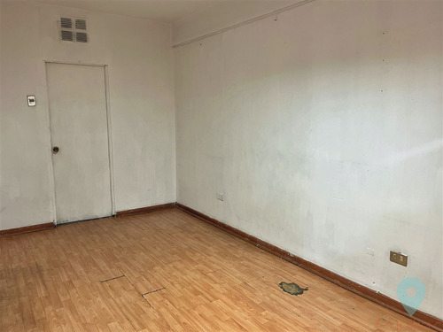 Venta Local Comercial Caracol Vip, Metro Manquehue