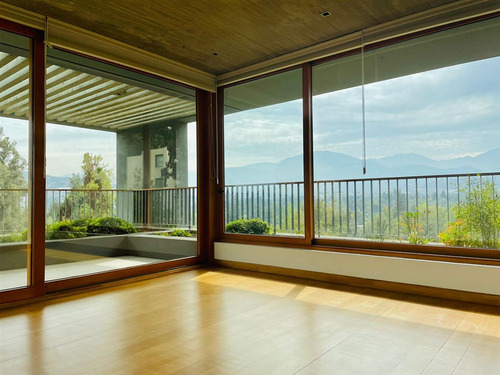 Arriendo Fabuloso Penthouse/2 Suite/3 Estac./ S.c Apoquindo
