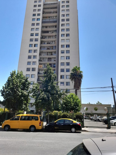 Departamento En Sector Residencial De Independencia