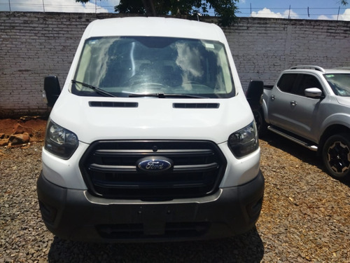 Ford Transit 2.2 Pasajeros Larga Techo Alto Custom Mt