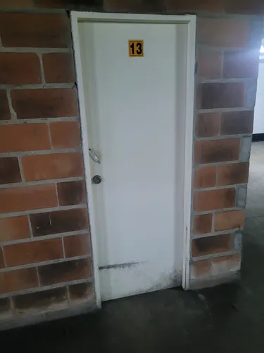 Alquiler Aparta Estudio Loma Lalinde