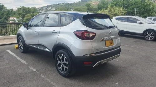 Renault Captur 2.0 Intens Automática