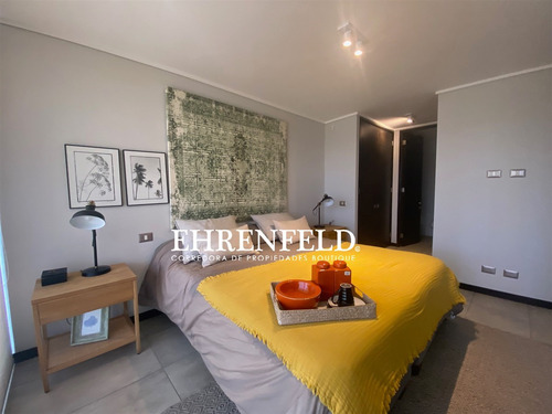 Departamento En Venta De 2 Dorm. En Las Condes