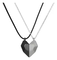Comprar 2 Collares Magnéticos Con Dije De Corazón Amor Para Parejas