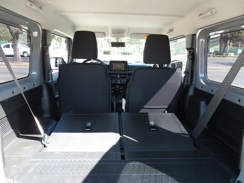 Imagen 11 de 15 de Suzuki Jimny Glx Ta