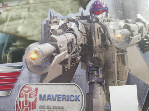 Imagen 4 de 4 de Transformers Top Gun Maverick