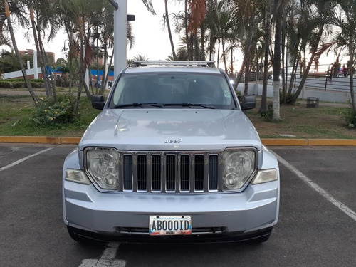 Imagen 5 de 14 de Jeep Cherokee Kk Liberty 4x4 Limited Gas Y A Gasoli