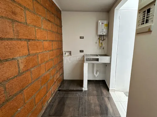 Apartamento En Arriendo En San Lucas. Cod A776052